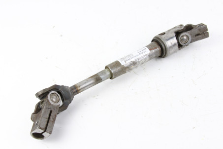 Карданчик рульовий Toyota Scion TC Coupe 2004-2007 USA 4526021031 (54101)