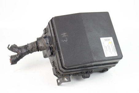 Блок запобіжників двигуна 2.2D Mitsubishi Outlander (CW) XL 2006-2014 8565A111 (54391)