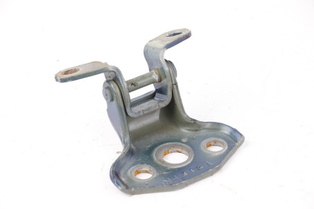 Петля двери передней правой низ Subaru Impreza (GK/GT) 17- 60079FL020 (54450)