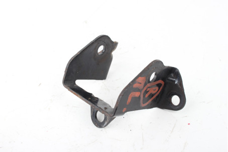 Кронштейн подушки двигуна лівий Mitsubishi Outlander (CW) XL 2006-2014 MN101574 (54522)