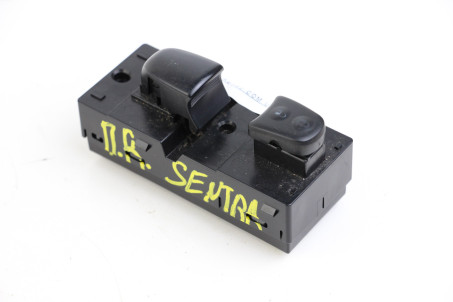 Кнопка склопідіймача одиночна передня права Nissan Sentra (B17) 2013-2016 254111KA5A (54580)