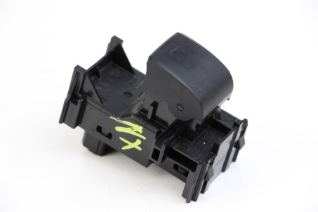 Кнопка склопідіймача одиночна задня права Lexus NX 2014-2021  (54769)