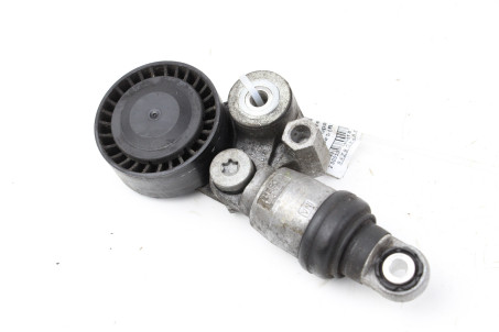 Натягувач ременя генератора 2.0 USA 12- Mazda 3 (BL) 2009-2014 L37215980C (55038)