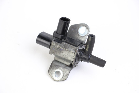 Клапан электромагнитный 2.0 Mazda 6 (GH) 2008-2012 1S7G9J559BB (55441)