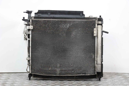 Радіатор основний з дифузором комплект 2.2 МКПП Diesel Kia Sorento (XM) 2009–2015 253102P100 (55495)