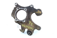 Цапфа задняя левая Kia Sorento (XM) 2009–2015 527102P000 (55567)