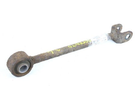 Важіль задній поздовжній лівий Kia Sorento (XM) 2009–2015 551002B100 (55588)