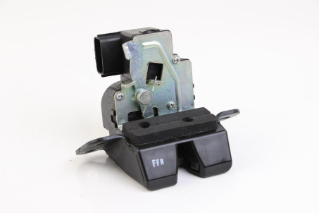 Замок кришки багажника Kia Sorento (XM) 2009–2015 812301H000 (55650)