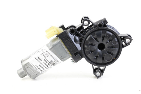 Моторчик стеклоподъёмника задний правый Kia Sorento (XM) 2009–2015 834602P000 (55675)