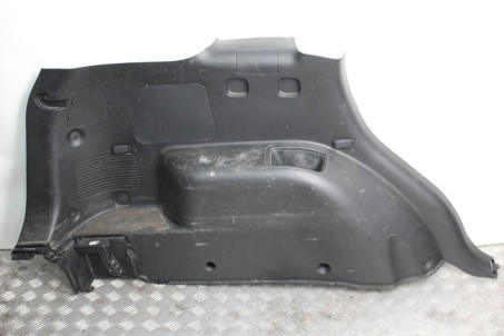 Обшивка багажника ліва Kia Sorento (XM) 2009–2015 857302P200VA (55684)