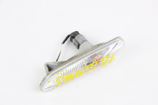 Повторитель поворота левый Kia Sorento (XM) 2009–2015 923032P000 (55723)