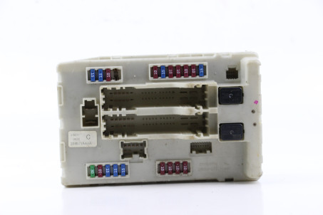 Блок предохранителей сервис USA Nissan Murano S (Z51) 2008-2016 284B71AA1A (55928)