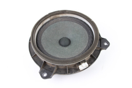 Динамик двери передней Toyota Yaris USA 2006-2009 седан 861602B580 (56229)
