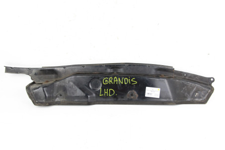 Жабо металлическое Mitsubishi Grandis 2004-2010  (56516)