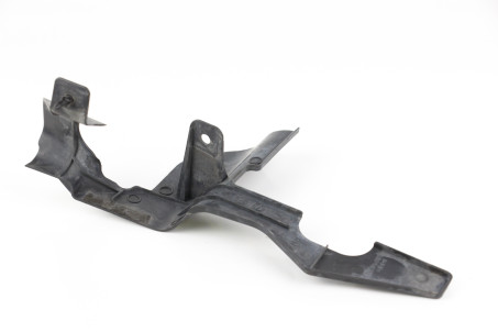 Повітропровід радіатора правий Mitsubishi Grandis 2004-2010 MN134234 (56547)