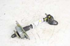 Обмежувач двері передній Toyota RAV-4 II 2000-2005 6861042040 (57074)