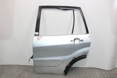 Дверь задняя левая под расшеритель Toyota RAV-4 II 2000-2005 6700442050 (57077)