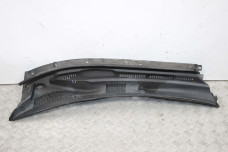 Жабо под лобовое стекло (пластик) левая часть Toyota RAV-4 II 2000-2005 5570842110 (57081)