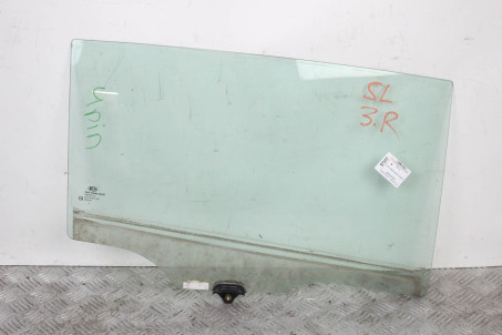 Стекло двери заднее правое Kia Sportage (SL) 2010-2015 834213U000A (57317)