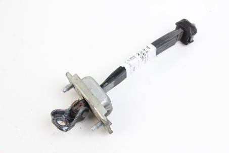 Ограничитель двери задний правый Toyota Camry 40 (XV40) 2006-2011 6863033070 (57348)