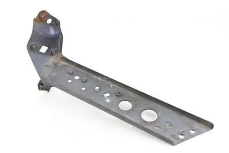 Кронштейн крепления крыла правый Mazda CX-5 (KE) 2012-2017 KD5352140 (57990)