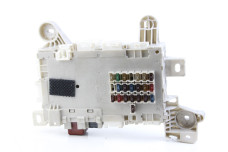 Блок запобіжників сервіс Lexus LS (UCF30) 2000-2006 8273050090 (58109)