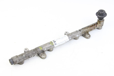 Рампа паливна права Lexus LS (UCF30) 2000-2006 2380750030 (58194)