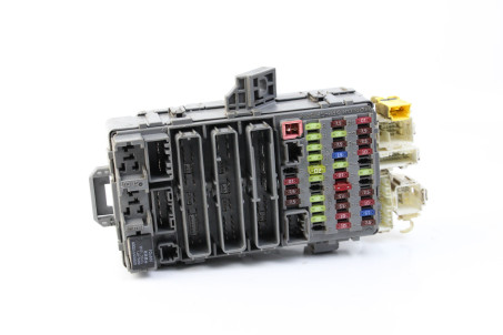 Блок запобіжників сервіс Honda CR-V (RE) 2006-2012 38200SWAJ31 (58465)