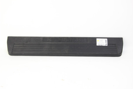Накладка порога внутр. передняя LH/RH Mitsubishi Pajero Wagon IV (V90) 2007-2013 MR402149 (58576)