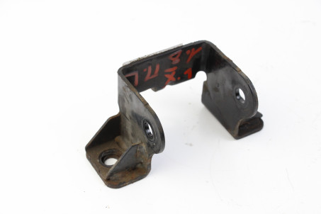 Кронштейн подушки двигателя левый 1.5-1.8 МКПП Mitsubishi Lancer X (CY) 2007-2013 MN184091 (58752)