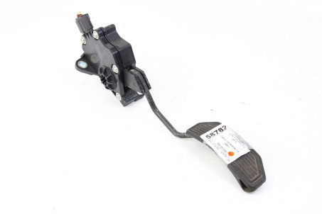 Педаль газу електро 1.6 робот Toyota Auris 2006-2012 7811012030 (58782)