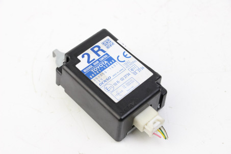 Блок керування дверима Toyota Auris 2006-2012 8974112360 (58786)