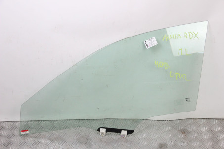 Скло двері переднє ліве новое оригинал Acura RDX 06-12 Honda Другие модели 73350STKA00 (58974)