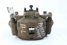 Супорт передній лівий Mitsubishi Pajero Sport (KH) 2008–2015 4605A201 (59776)