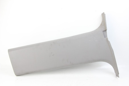 Накладка стойки центральной правой нижняя Mitsubishi Pajero Sport (KH) 2008–2015 7211A158XA (59802)