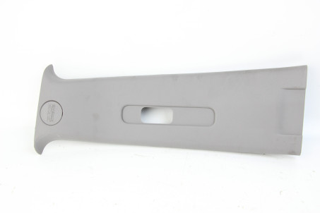 Накладка стойки центральной левой верхняя Mitsubishi Pajero Sport (KH) 2008–2015 7211A101HA (59803)