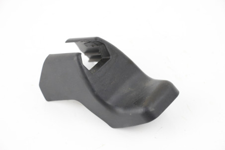 Заглушка сиденья передняя Toyota Camry 40 (XV40) 2006-2011 7213833050 (60214)