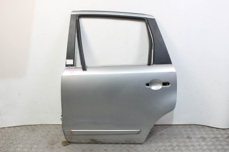 Двері задні ліві дефект Nissan Note (E11) 2006-2013 H21019U0MA (60354)