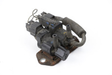 Клапан вакуумный включения переднего моста Mitsubishi Pajero Wagon IV (V90) 2007-2013 8657A031 (60377)