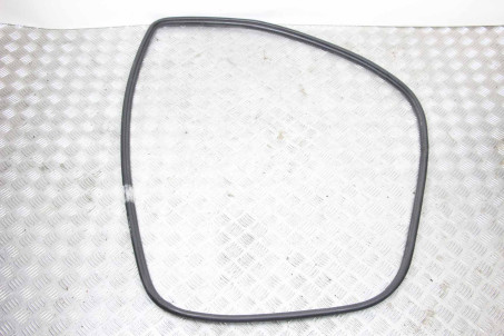 Ущільнювач двері передньої лівої Toyota Corolla E16 (E160) 2013-2018 6231202240 (10060604)