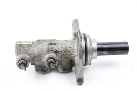 Циліндр гальмівний головний під ABS 1.8 АКПП USA Toyota Corolla E16 (E160) 2013-2018 4720102660 (10060649)