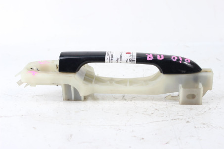 Ручка двері зовнішня права передня Kia Rio (QB/UB) 2011-2017 826651W000 (70492)