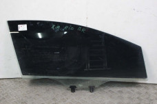 Скло двері переднє праве Kia Rio (QB/UB) 2011-2017 824211W010 (70494)