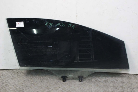 Стекло двери переднее правое Kia Rio (QB/UB) 2011-2017 824211W010 (70494)