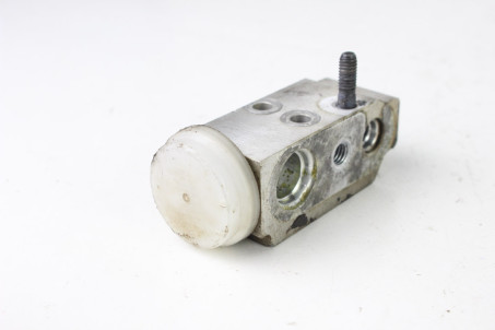 Клапан испарителя кондиционера 2.2TDI Hyundai Santa Fe (DM) 2012-2018 976262P200 (77524)