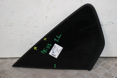 Скло в кузов заднє ліве дефект Toyota Prius (ZVW35) 2009-2015 6272047031 (84383)
