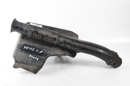 Повітрозабірник 1.8 Toyota Prius (ZVW35) 2009-2015 1775037060 (84479)
