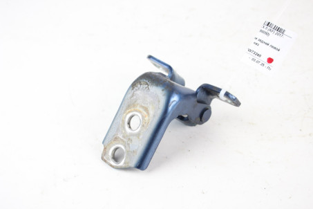 Петля двері задньої правої низ Mazda CX-5 (KF) 2017- KB7W72240 (86059)