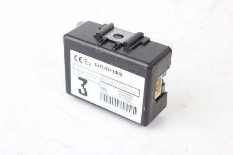 Блок управления иммобилайзером Toyota Auris 2012-2020 8974102210 (100017)