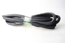 Ущільнювач двері задньої правої Toyota Auris 2012-2020 6233102250 (100077)